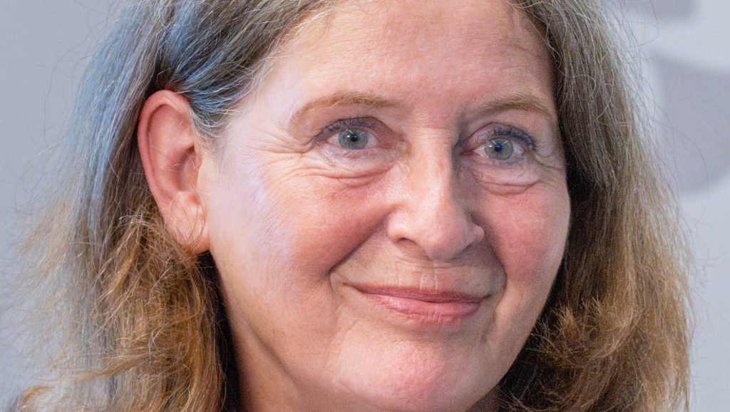 Elke Kahr (KPÖ) als Closeup
