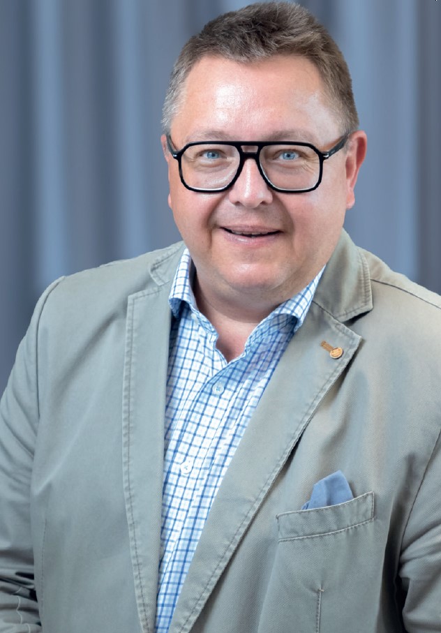 Ein Porträtbild von Martin Graf