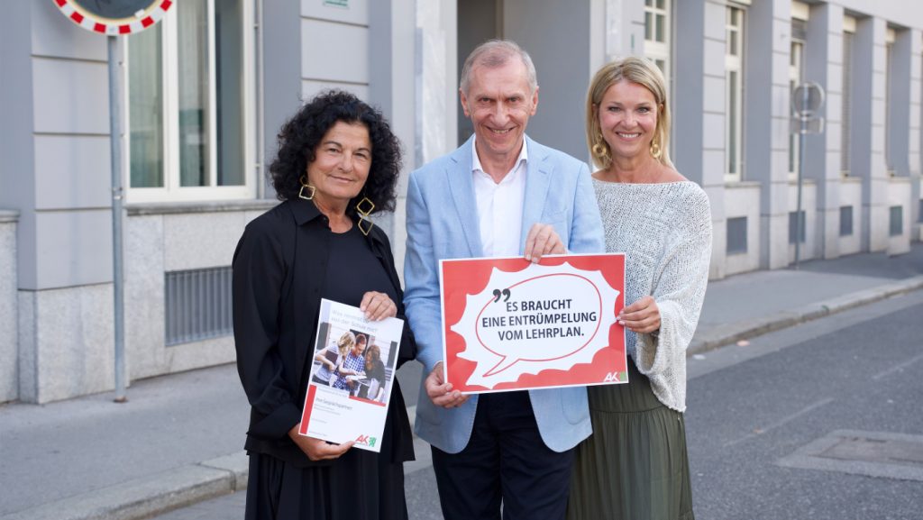Präsentiert wurden die Ergebnisse von Studienautorin Claudia Brandstätter, AK-Präsident Josef Pesserl und AK-Bildungsbereichsleiterin Alexandra Hörmann.