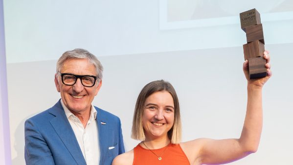 Die WKO Steiermark hat ihre Forschungsstipendien 2026 vergeben und dabei Theresa Schwaiger von der Universität Graz für die beste wissenschaftliche Nachwuchsarbeit des Jahres ausgezeichnet.