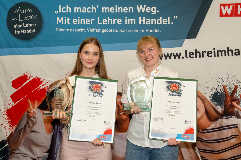 Das Bild zeigt die Gewinnerinen des Handels-Lehrlingswettbewerbes.